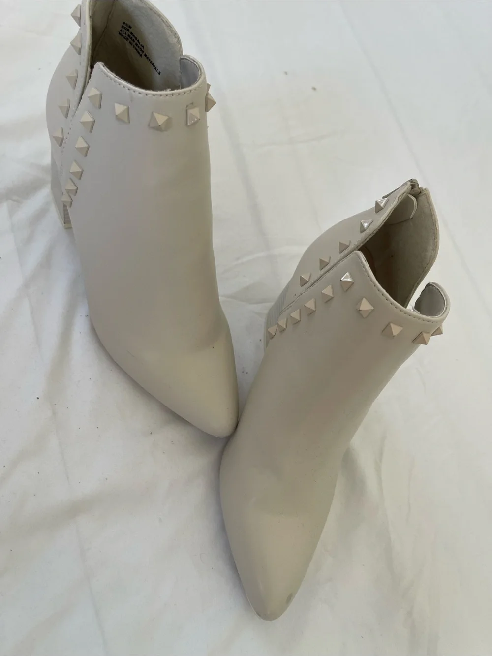 Studded Pointed Toe Ankle Boot in Cream- Sz-10